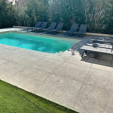 Modern 5-bedroom With Swimming Pool In * Cannes